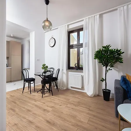 Flat Near Piotrkowska Street