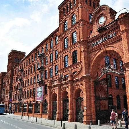 Flat Near Piotrkowska Street Daire